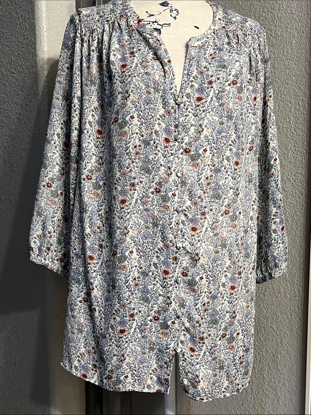Rose & Olive Floral Button-Front Blouse in Blue, White & Brown